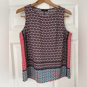 Renee C. Light Sleeveless Blouse